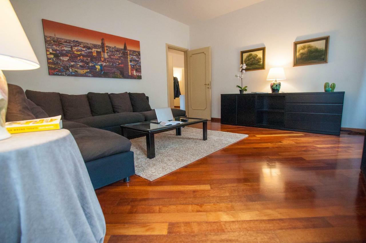 Italianflat - Via Mazzini Lägenhet Verona Exteriör bild